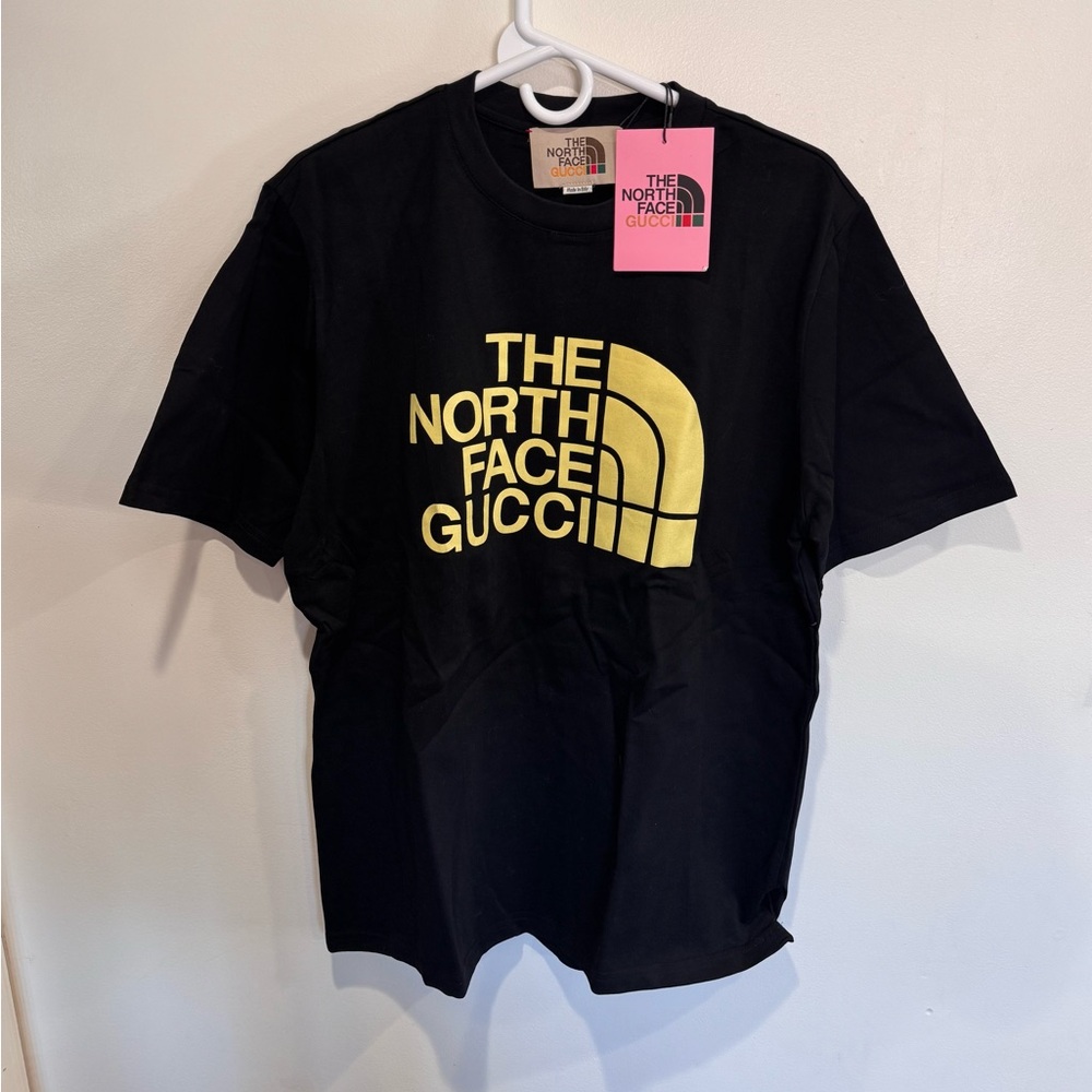 Luxury Tee casual in black!!